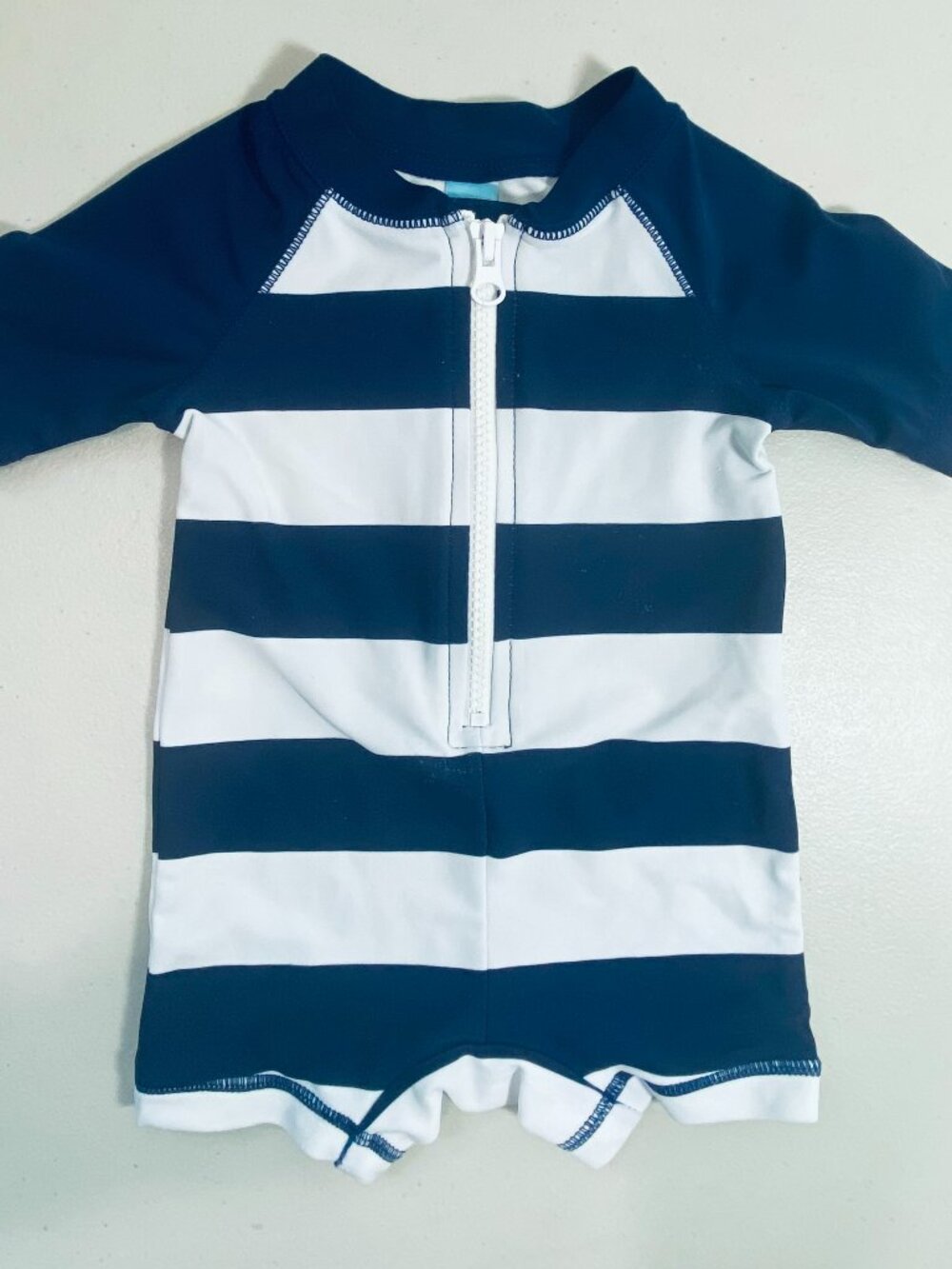 Old Navy 3-6M Boys Rashguard UPF 50+ Swimsuit Front Zipper Blue/White Stripes